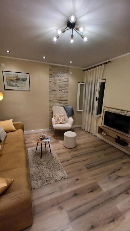 Holiday House Terezija Baska Voda Bagian luar foto